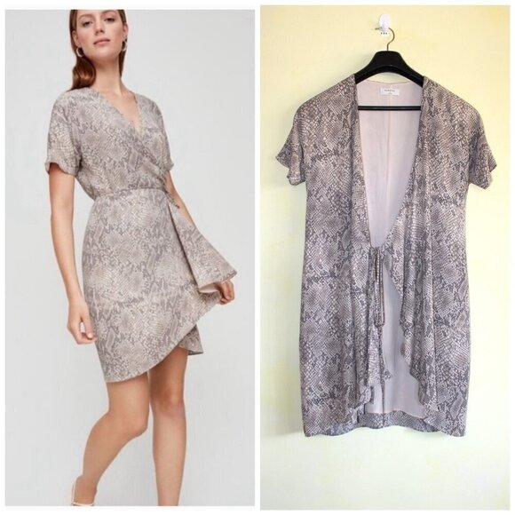 Aritzia Babaton Wallace Animal Print Wrap Mini Dress Size Small Short sleeve - Picture 1 of 12